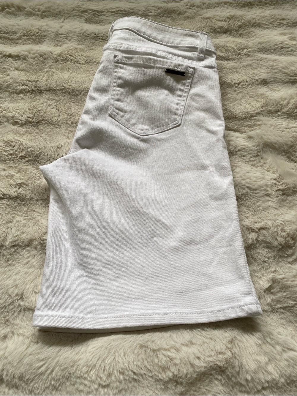 Michael Kors White Women's Bermuda Shorts Size 8 - Picture 9 of 15